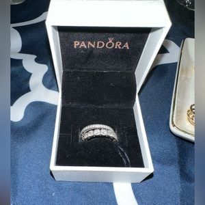 PANDORA RINGS. Size 52 (US 6)